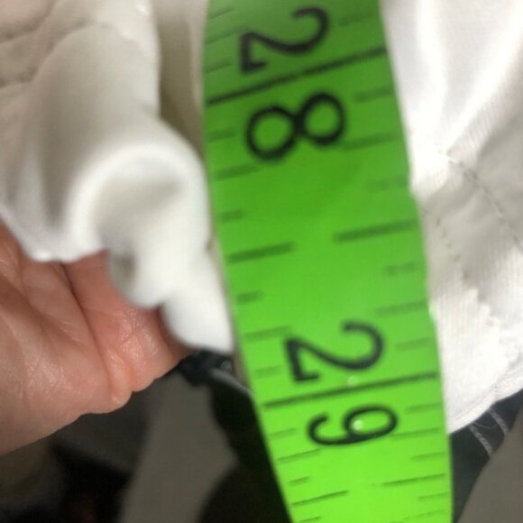 Womens Black Floral Capri Pants Size 12 36 waist - Picture 6 of 10